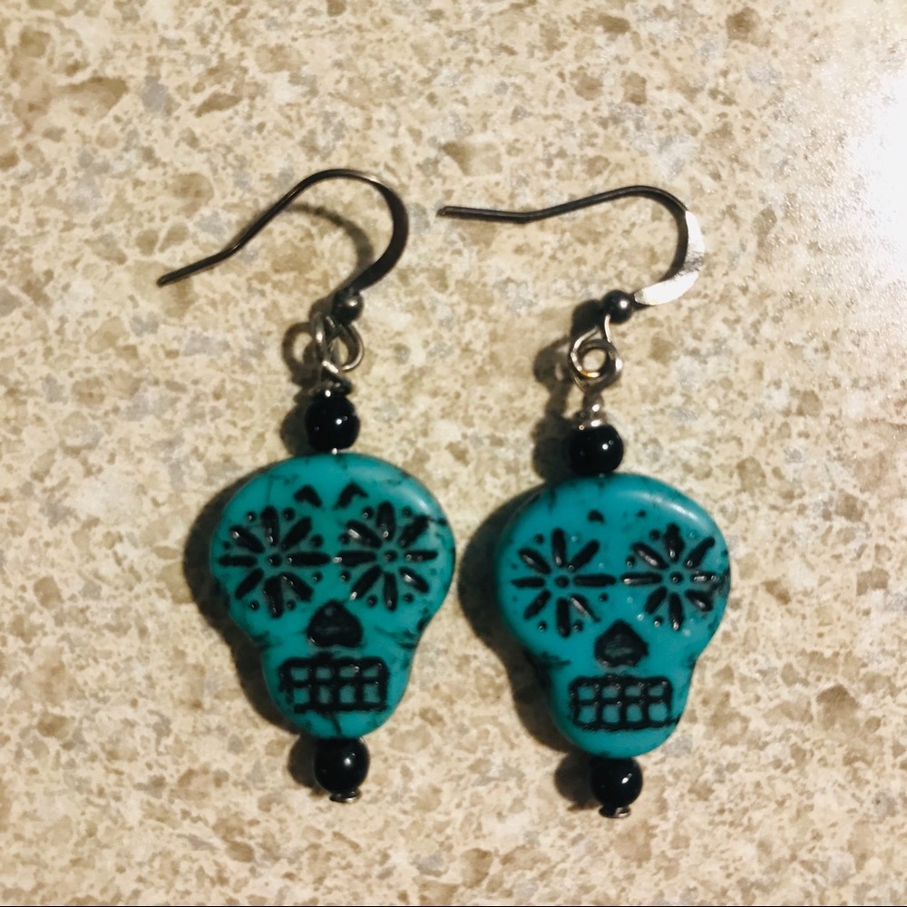 💀Beautiful Handmade Skeleton Earrings💀